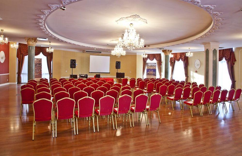 Jasek Premium Hotel Wroclaw Ngoại thất bức ảnh