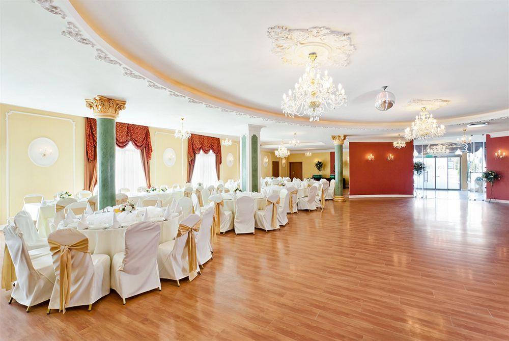 Jasek Premium Hotel Wroclaw Ngoại thất bức ảnh