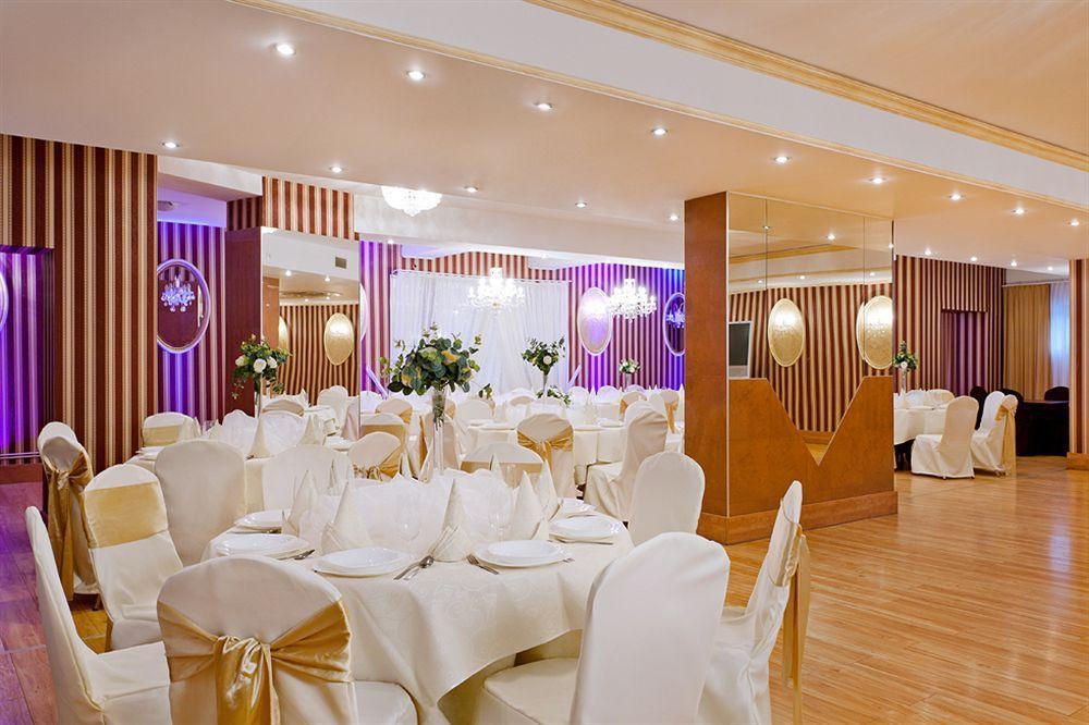 Jasek Premium Hotel Wroclaw Ngoại thất bức ảnh