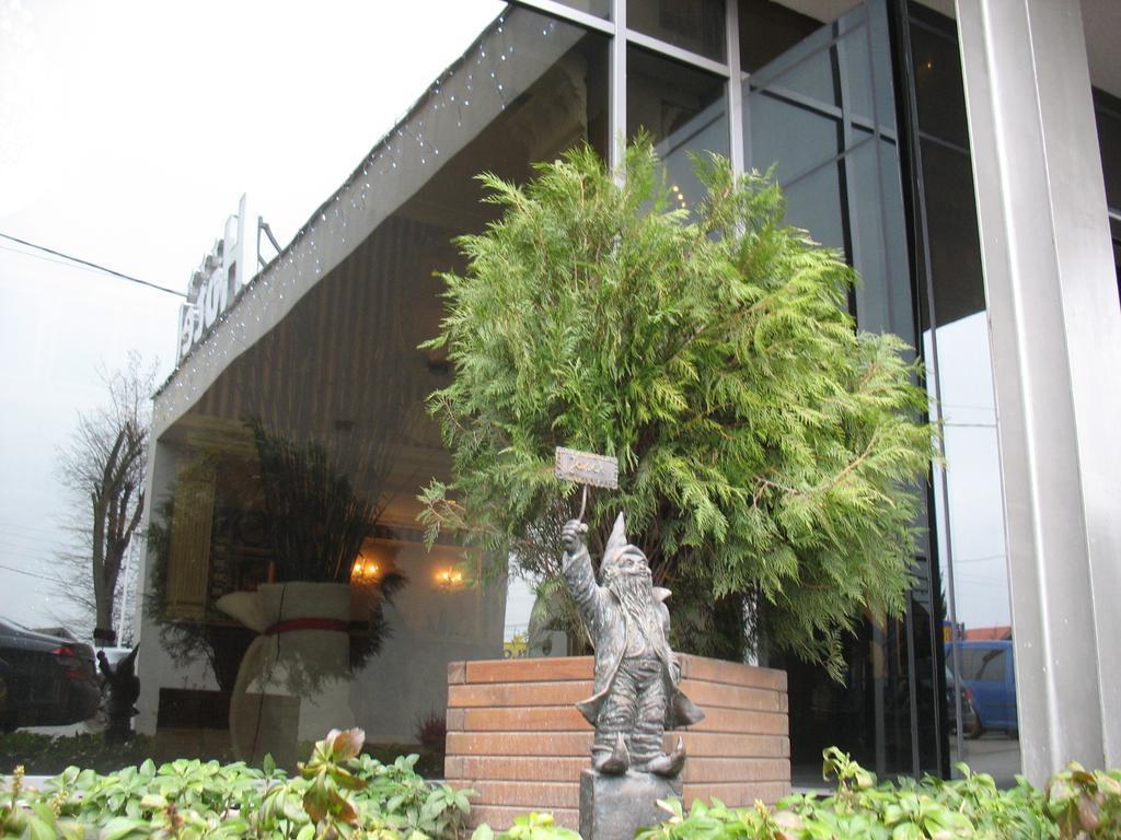 Jasek Premium Hotel Wroclaw Ngoại thất bức ảnh