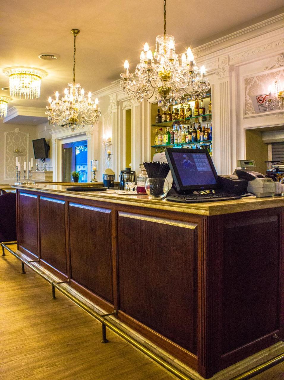 Jasek Premium Hotel Wroclaw Ngoại thất bức ảnh